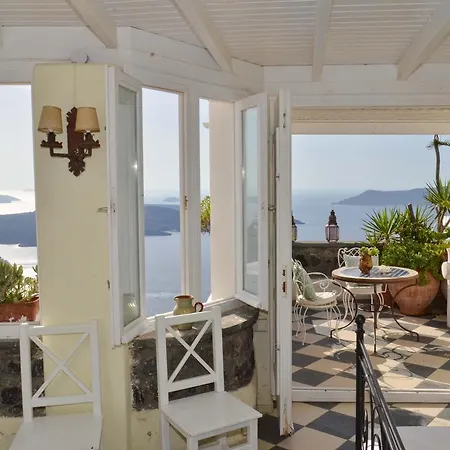 Fegari Apartment Firostefani