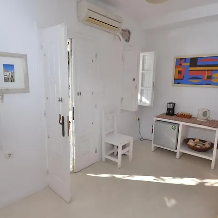 Apartment Fegari Firostefani