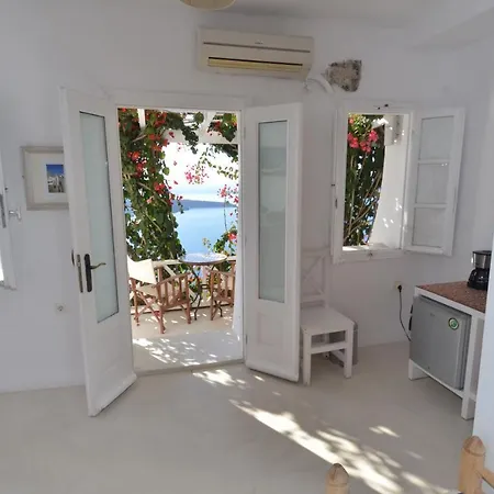 Apartment Fegari *